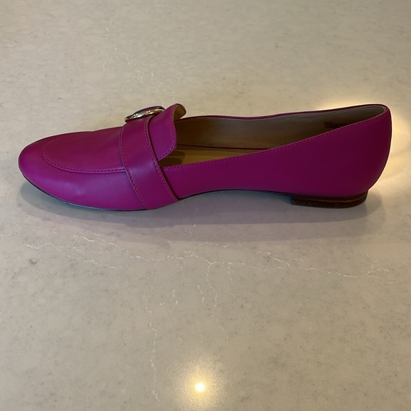 Talbots size 9.5M magenta flats - Picture 4 of 5
